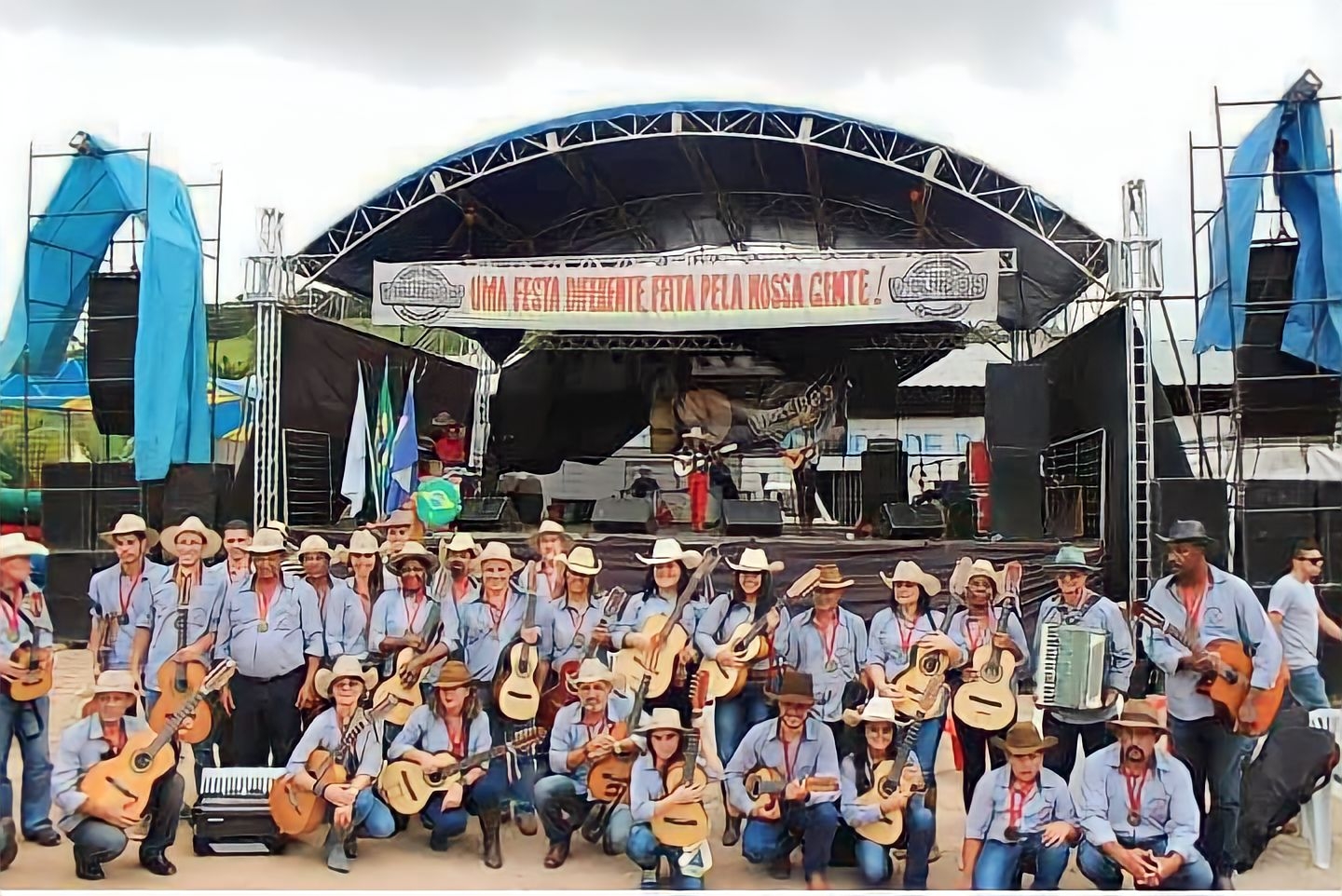 Orquestra se Apresenta gratuitamente na praça Santa Cruz em Ouro Branco